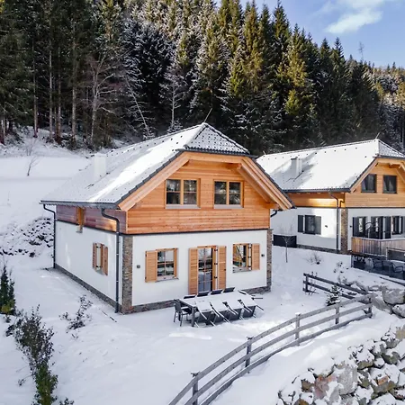 Haus Am Wald شاليه